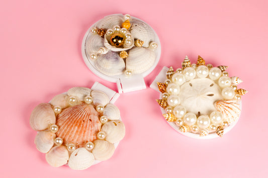 Sea shell compact mirror